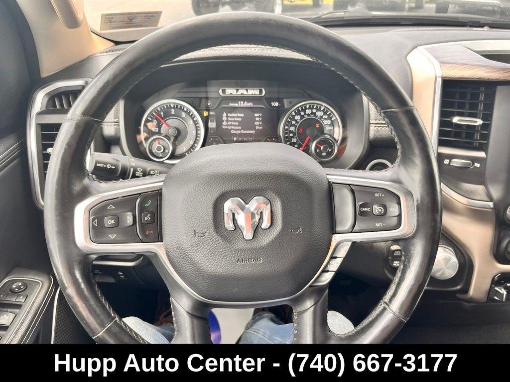 RAM 1500 Laramie 4x4 Crew Cab 6'4" Box 2019