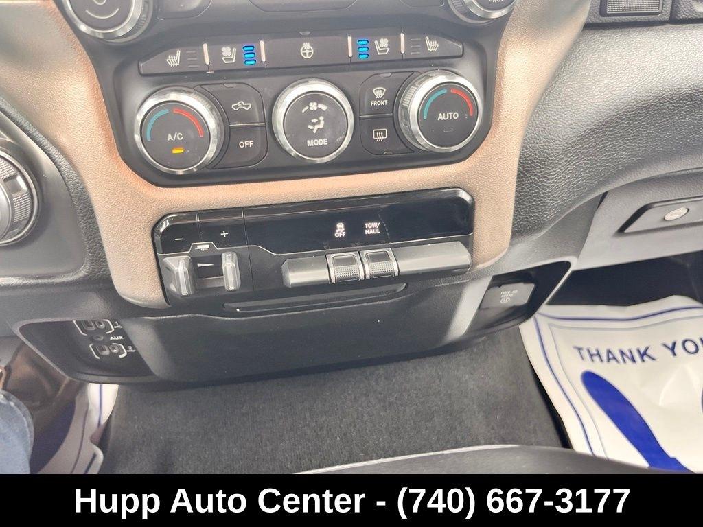 RAM 1500 Laramie 4x4 Crew Cab 6'4" Box 2019
