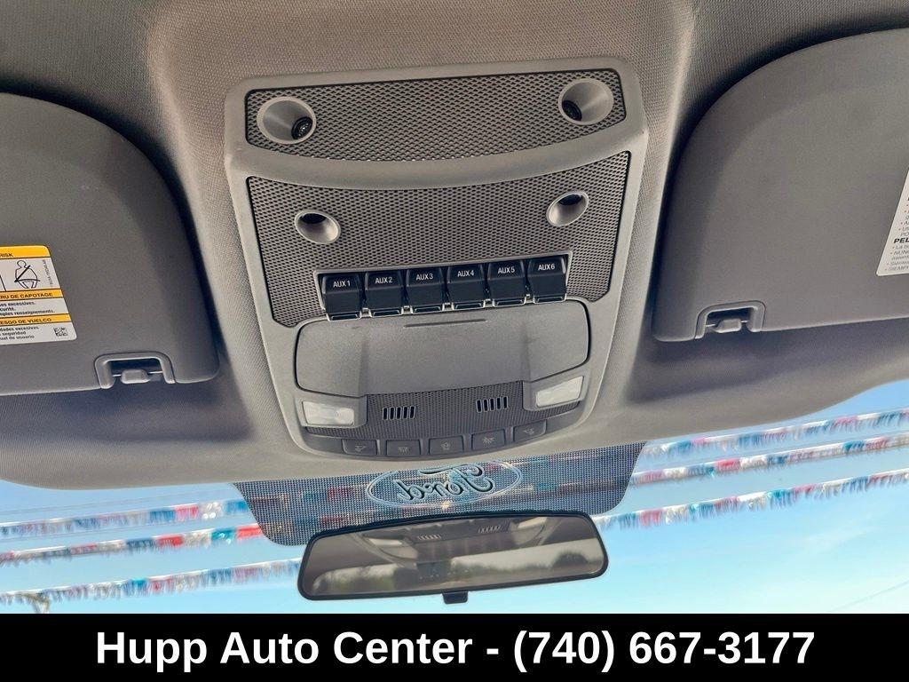 Ford Super Duty F-250 SRW XL 4WD Crew Cab 8' Box 2019