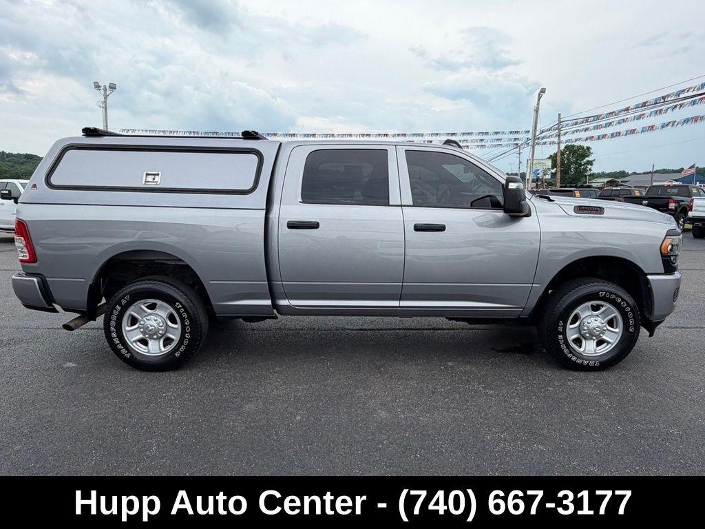 RAM 2500 Tradesman 4x4 Crew Cab 6'4" Box 2023