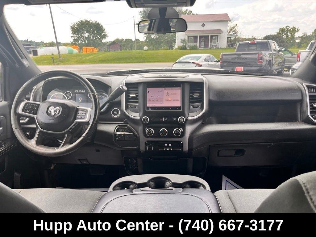 RAM 2500 Big Horn 4x4 Crew Cab 8' Box 2022