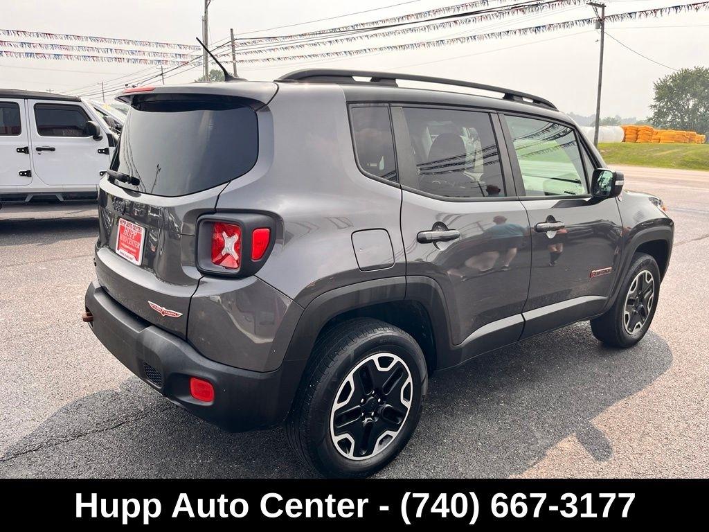 Jeep Renegade 4WD 4dr Trailhawk 2016