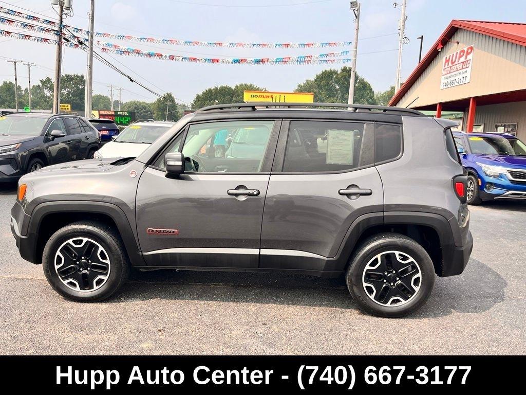Jeep Renegade 4WD 4dr Trailhawk 2016