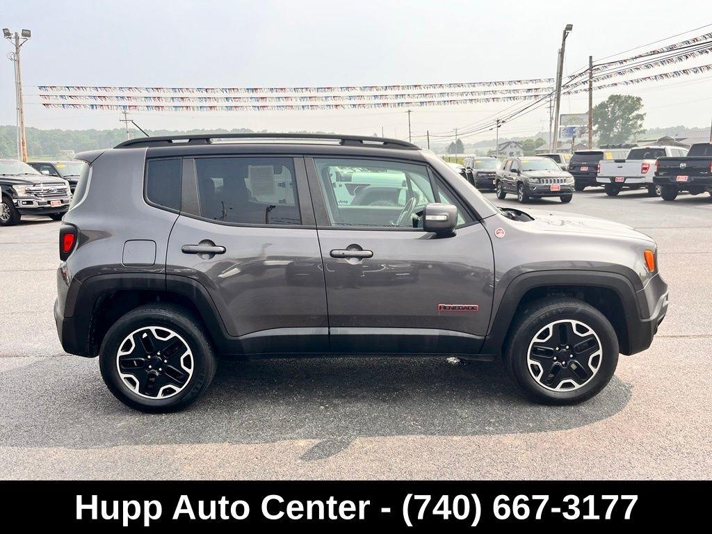 Jeep Renegade 4WD 4dr Trailhawk 2016