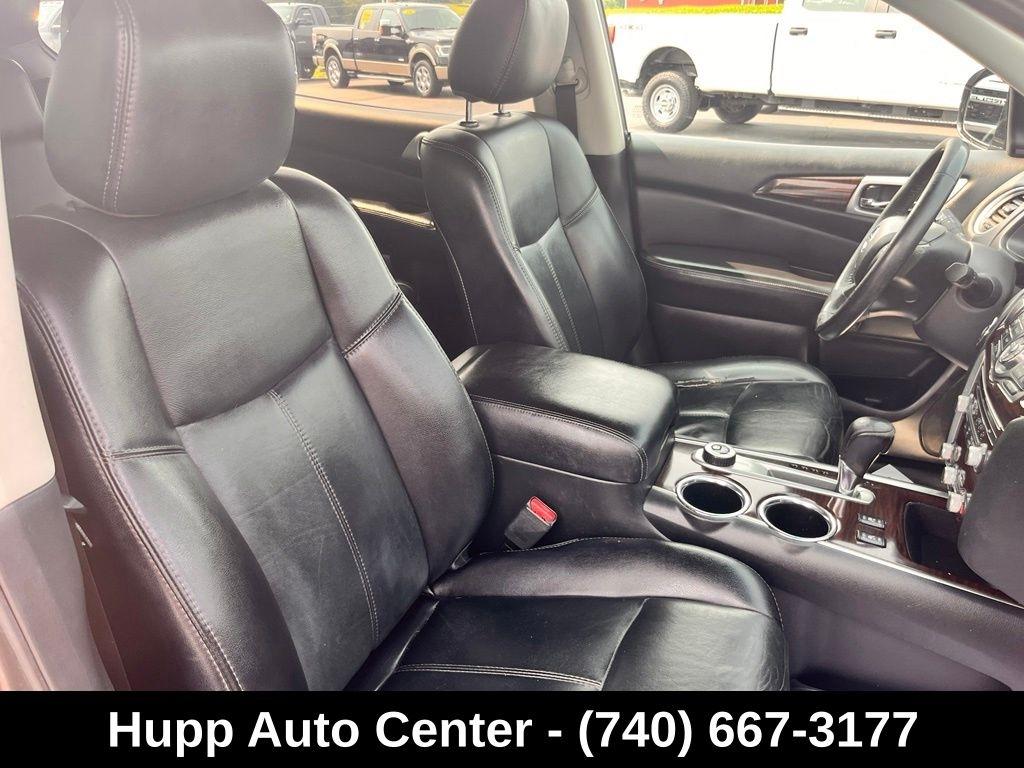 Nissan Pathfinder 4WD 4dr SL 2015
