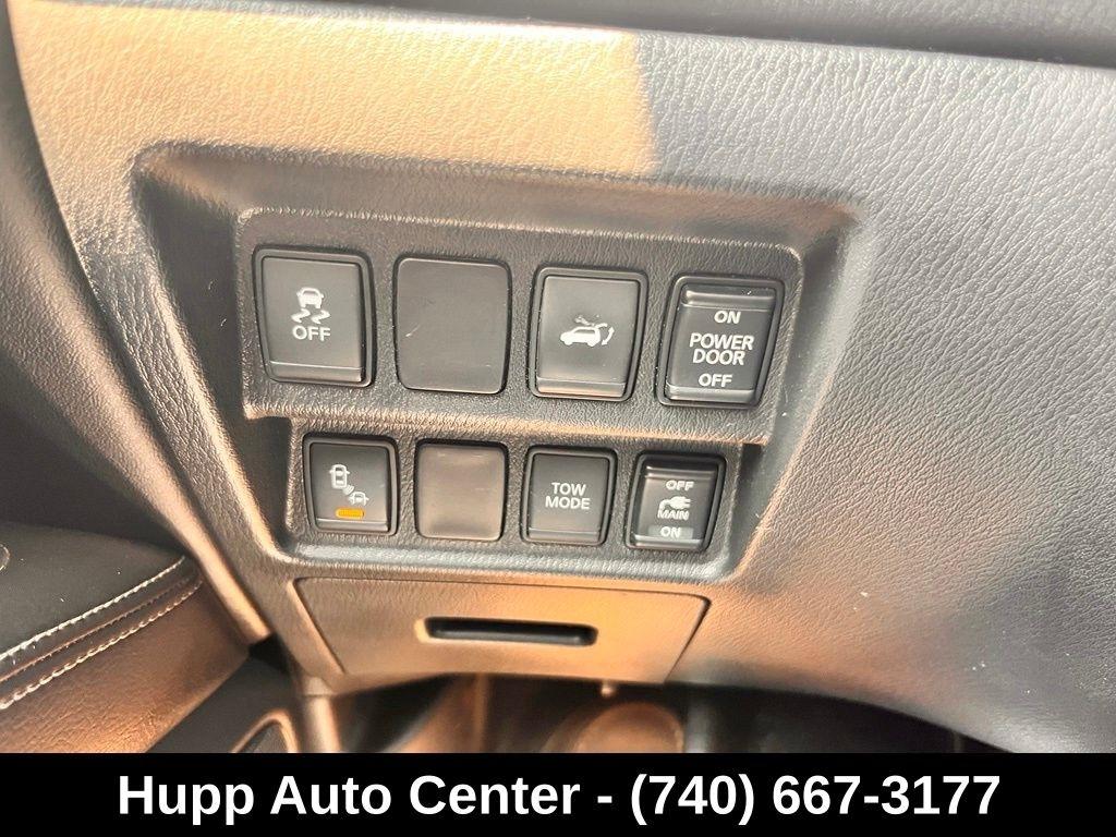 Nissan Pathfinder 4WD 4dr SL 2015