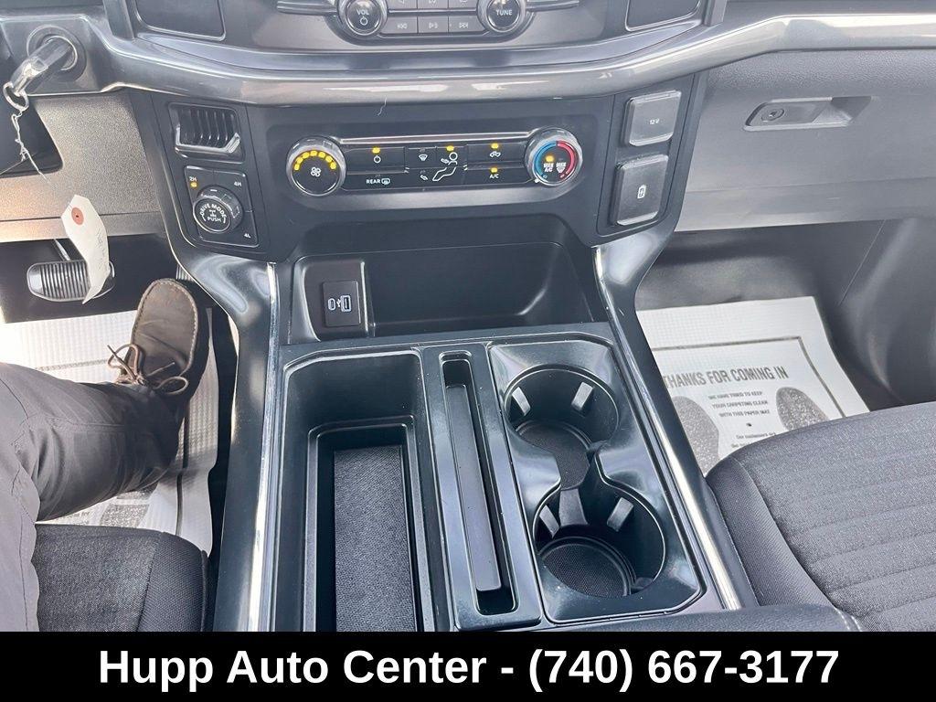 Ford F-150 Lariat 4WD SuperCrew 5.5' Box 2023