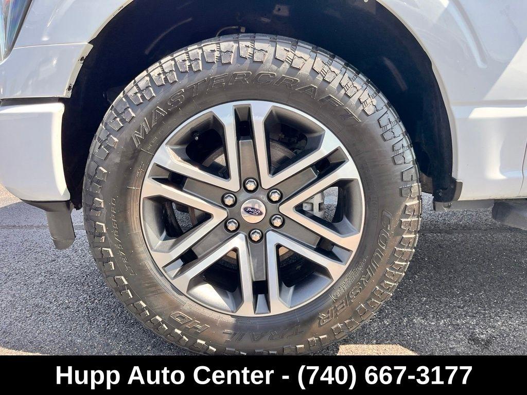 Ford F-150 Lariat 4WD SuperCrew 5.5' Box 2023