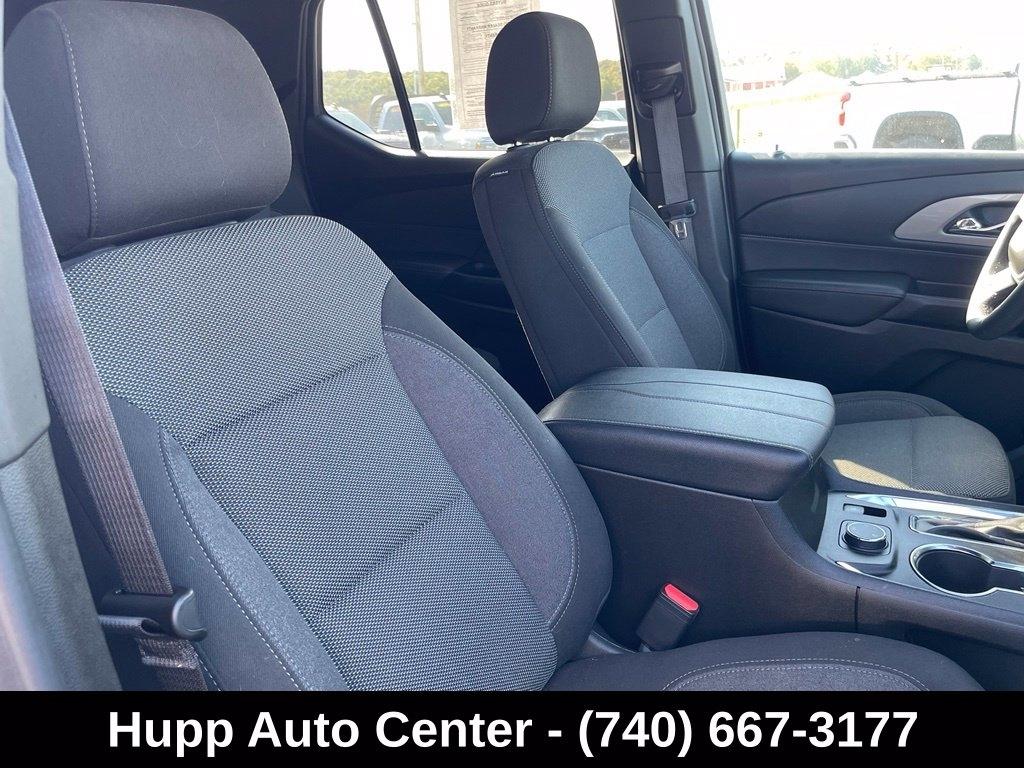 Chevrolet Traverse AWD 4dr LT Cloth w/1LT 2023