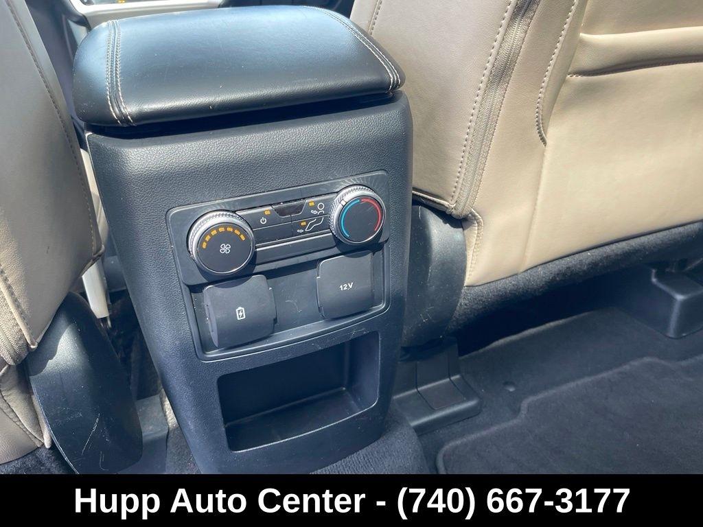 Ford Explorer XLT 4WD 2021