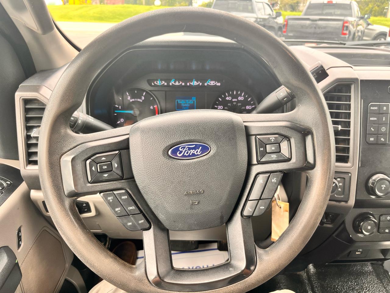 Ford Super Duty F-250 SRW  2022