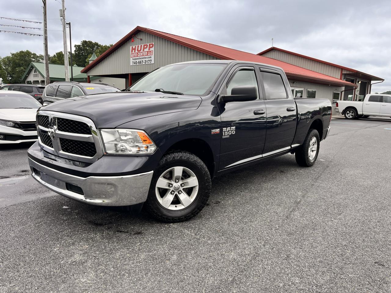 RAM 1500 Classic SLT 4x4 Crew Cab 6'4" Box 2020