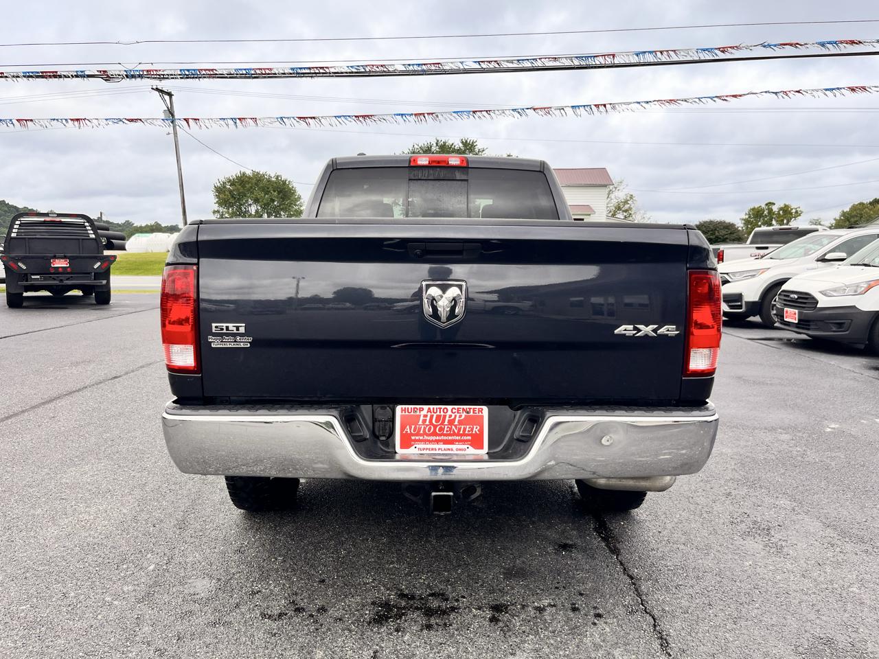 RAM 1500 Classic SLT 4x4 Crew Cab 6'4" Box 2020
