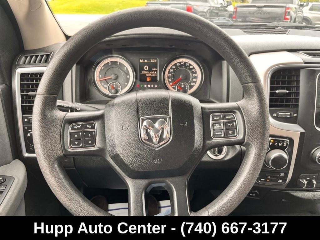 RAM 1500 Classic SLT 4x4 Crew Cab 6'4" Box 2020