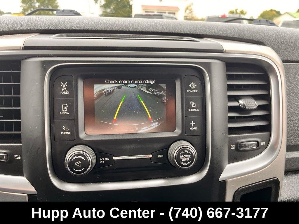 RAM 1500 Classic SLT 4x4 Crew Cab 6'4" Box 2020