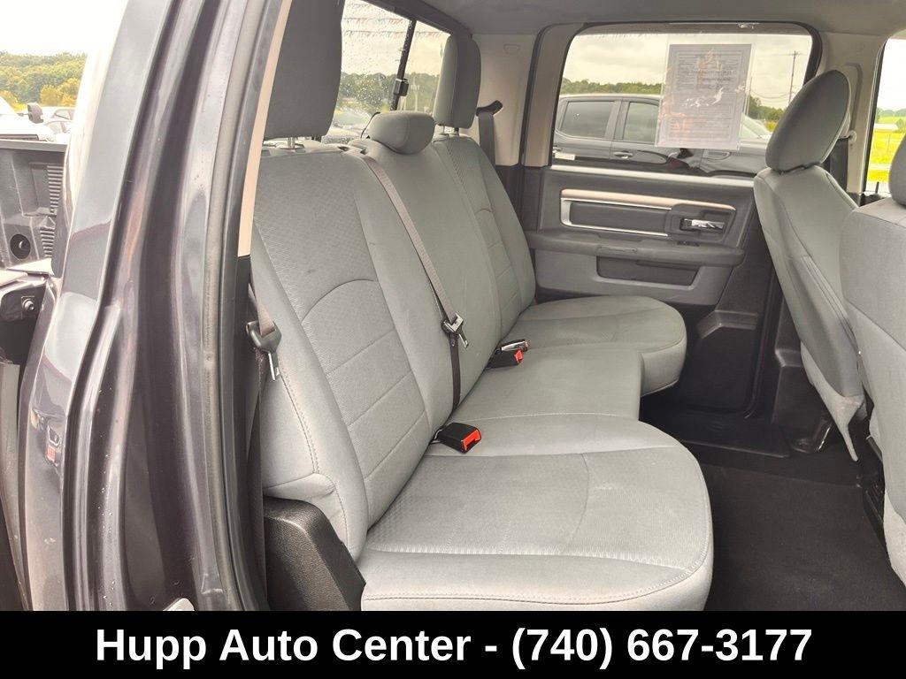 RAM 1500 Classic SLT 4x4 Crew Cab 6'4" Box 2020