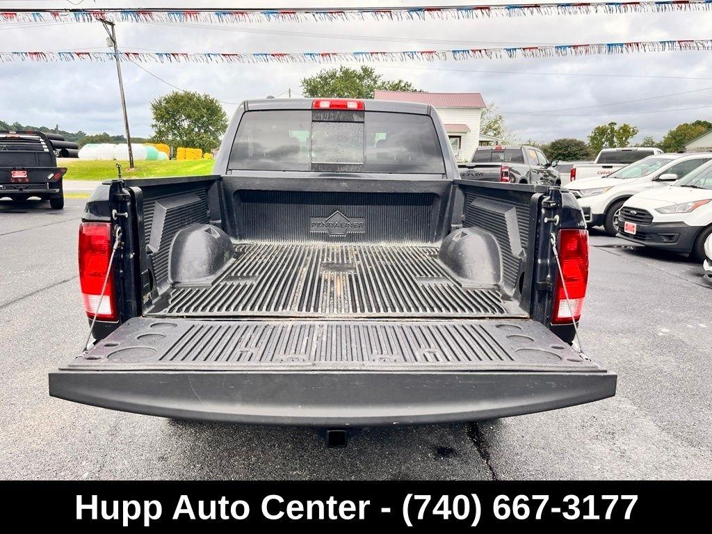 RAM 1500 Classic SLT 4x4 Crew Cab 6'4" Box 2020
