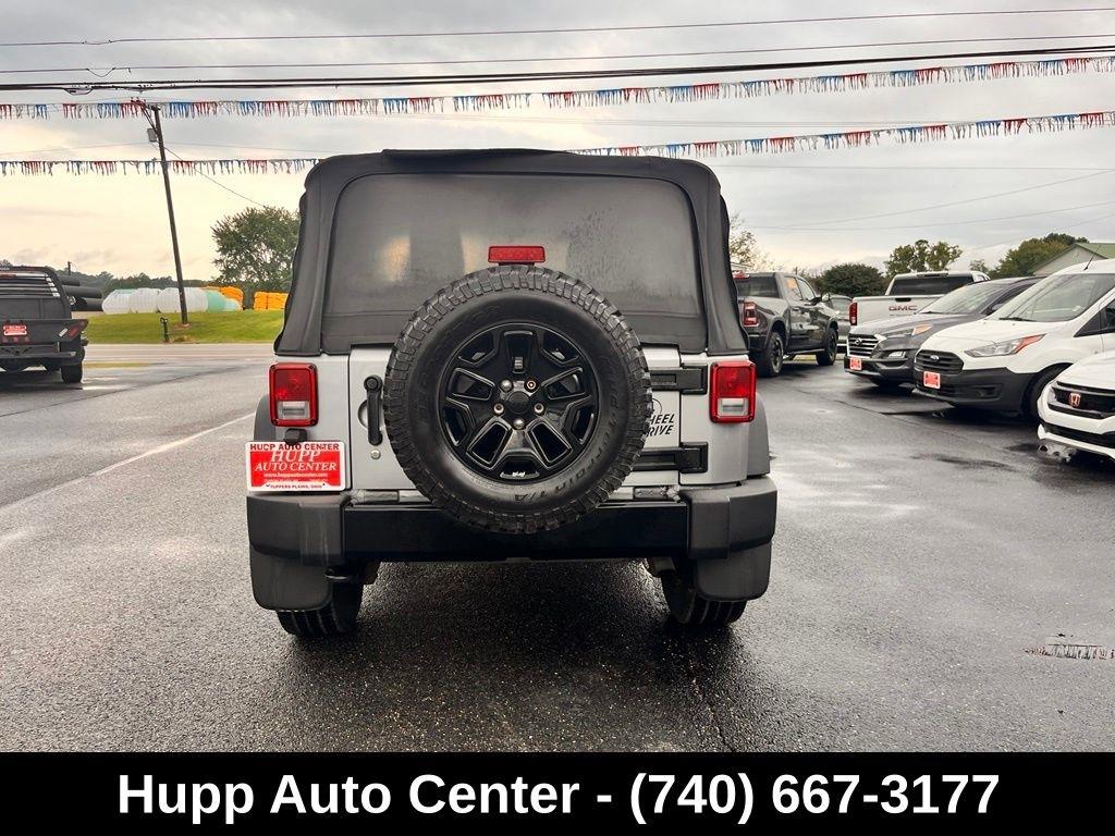 Jeep Wrangler 4WD 2dr Willys Wheeler 2015