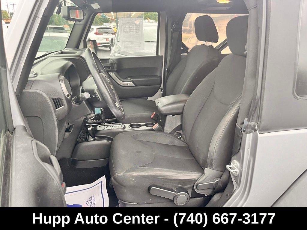Jeep Wrangler 4WD 2dr Willys Wheeler 2015