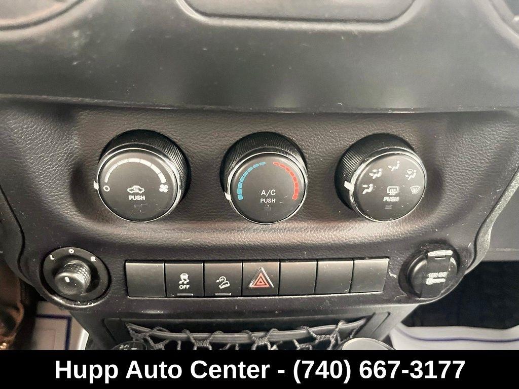 Jeep Wrangler 4WD 2dr Willys Wheeler 2015