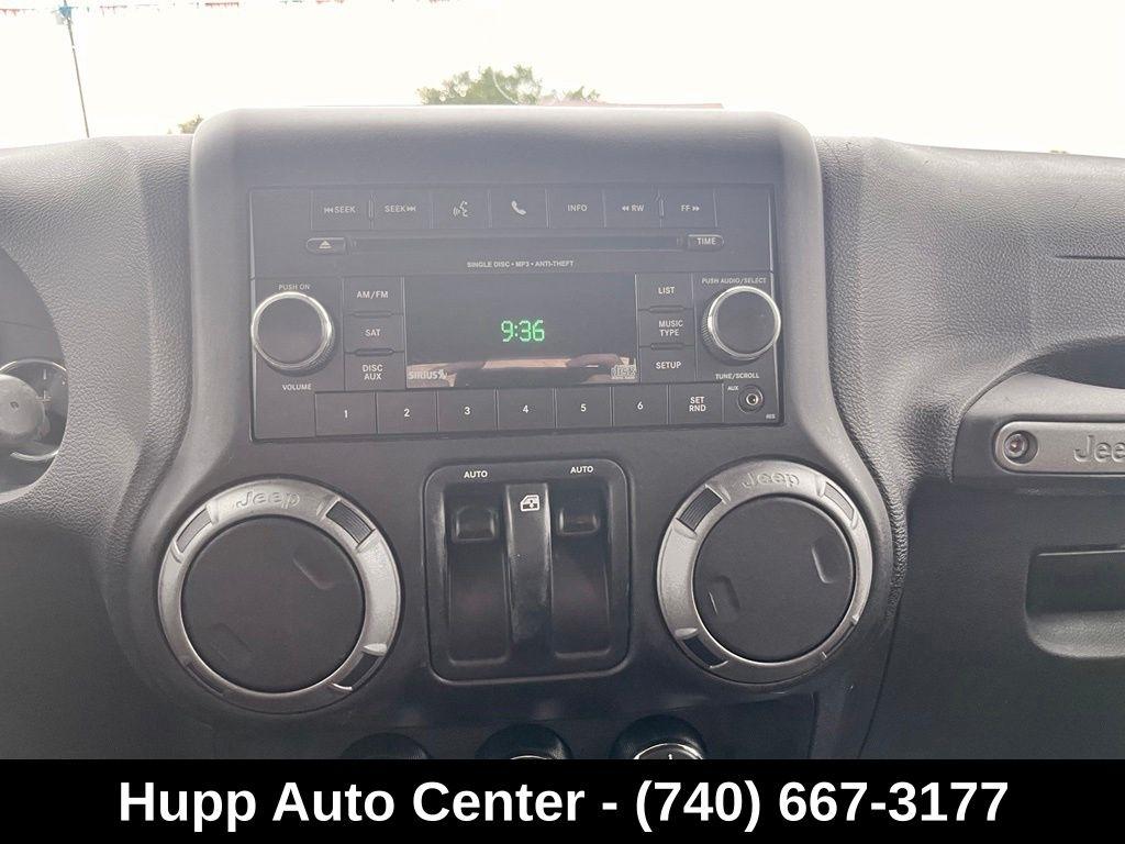 Jeep Wrangler 4WD 2dr Willys Wheeler 2015
