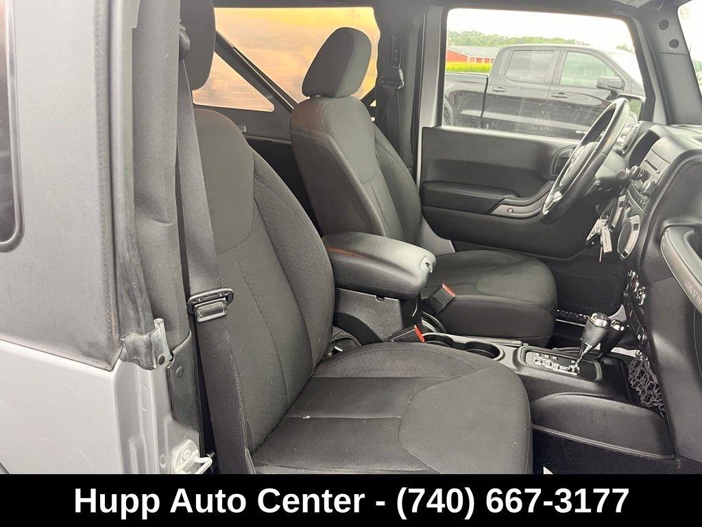 Jeep Wrangler 4WD 2dr Willys Wheeler 2015