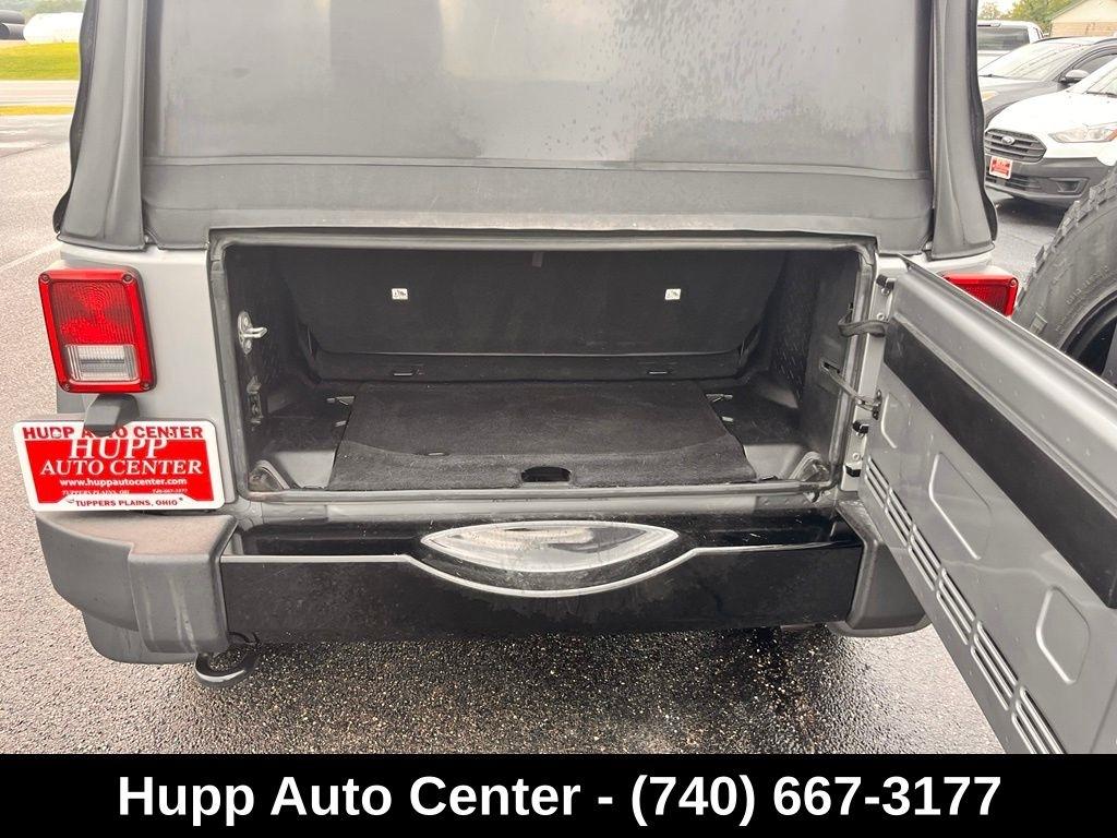 Jeep Wrangler 4WD 2dr Willys Wheeler 2015