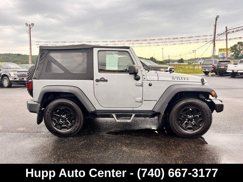 Jeep Wrangler 4WD 2dr Willys Wheeler 2015