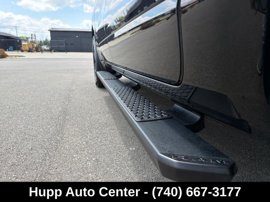 RAM 1500 Big Horn/Lone Star 4x4 Crew Cab 5'7" Box 2019