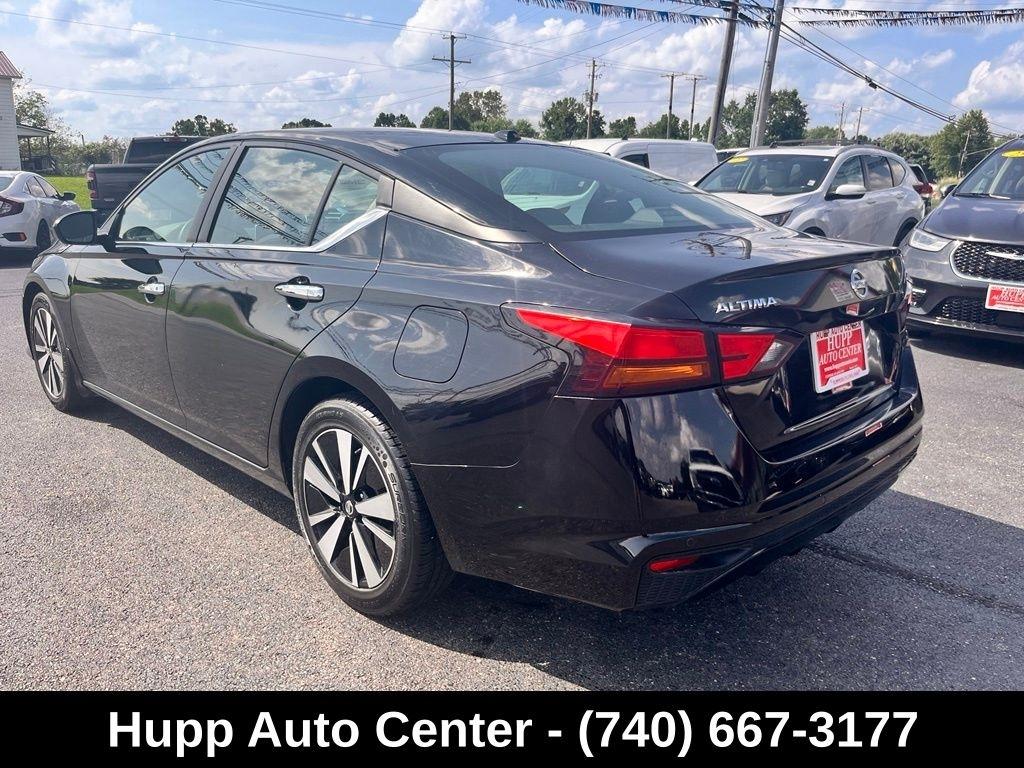 Nissan Altima 2.5 SV Sedan 2022