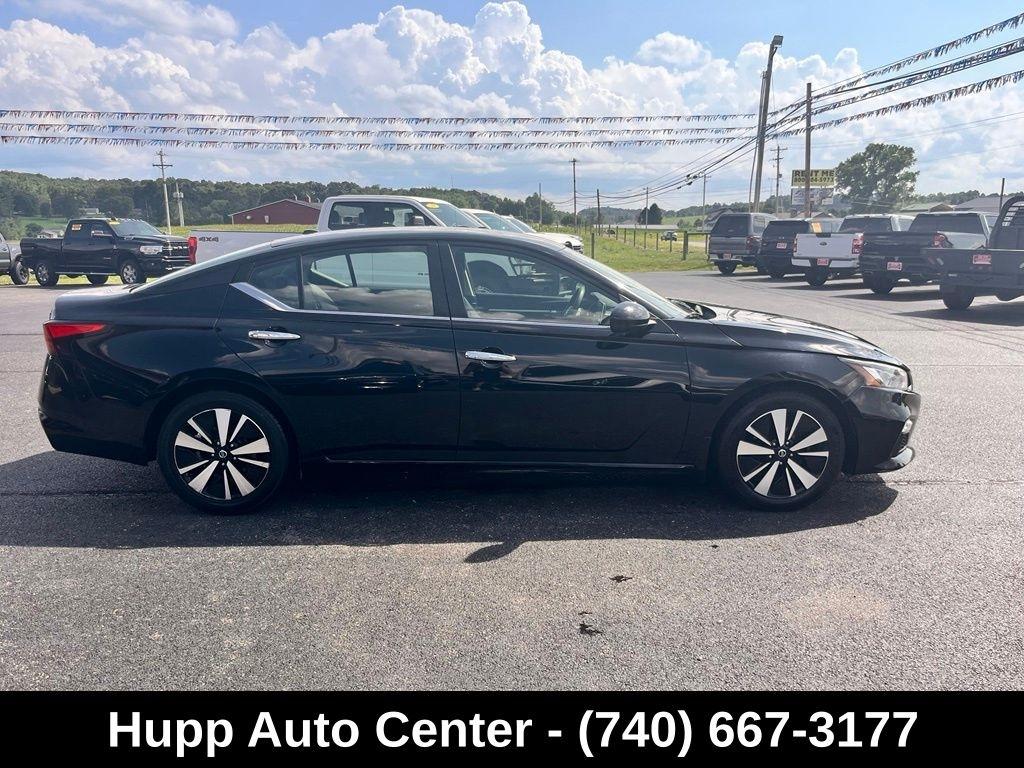 Nissan Altima 2.5 SV Sedan 2022