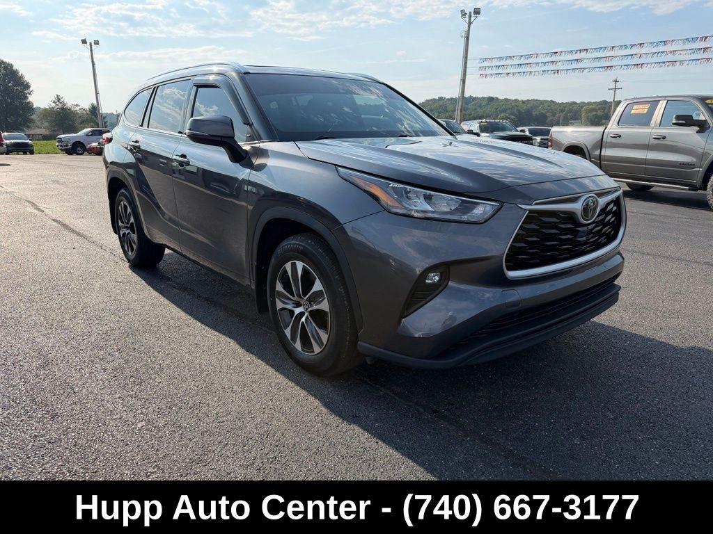 Toyota Highlander XLE AWD (Natl) 2020