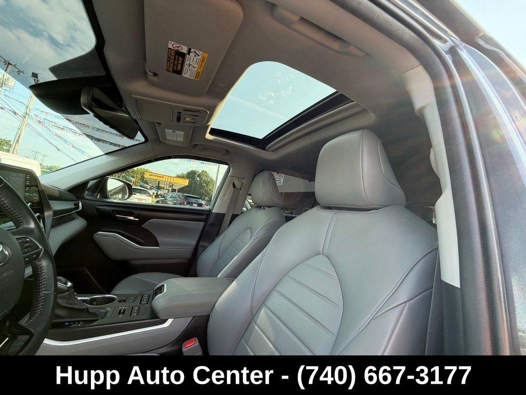 Toyota Highlander XLE AWD (Natl) 2020