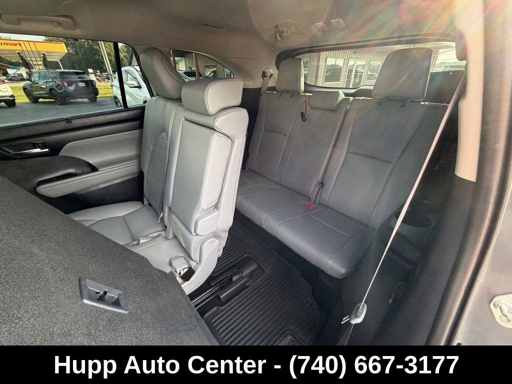 Toyota Highlander XLE AWD (Natl) 2020