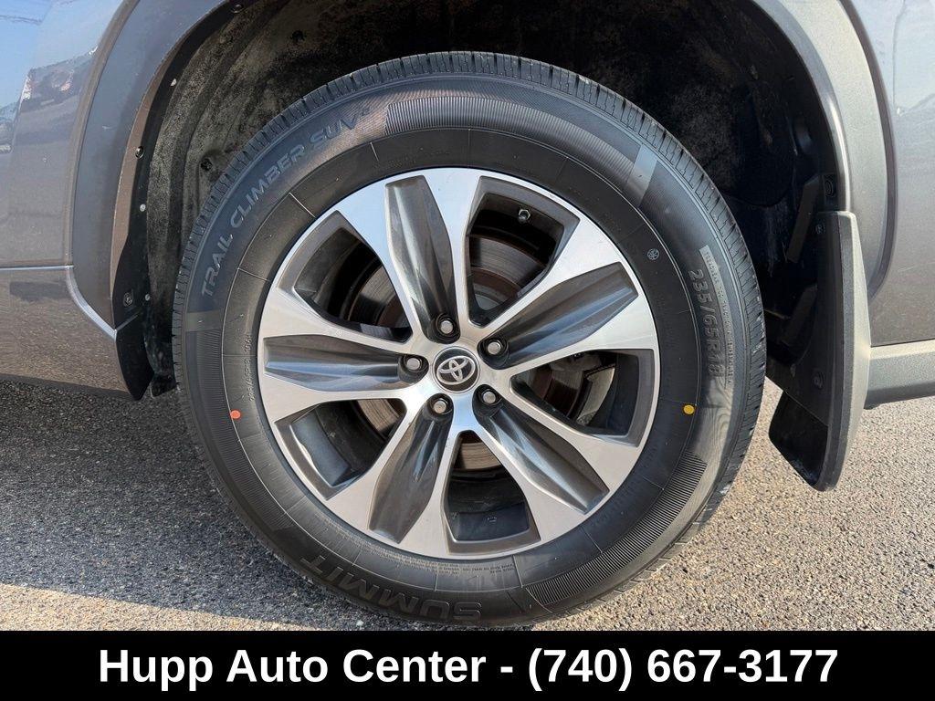 Toyota Highlander XLE AWD (Natl) 2020