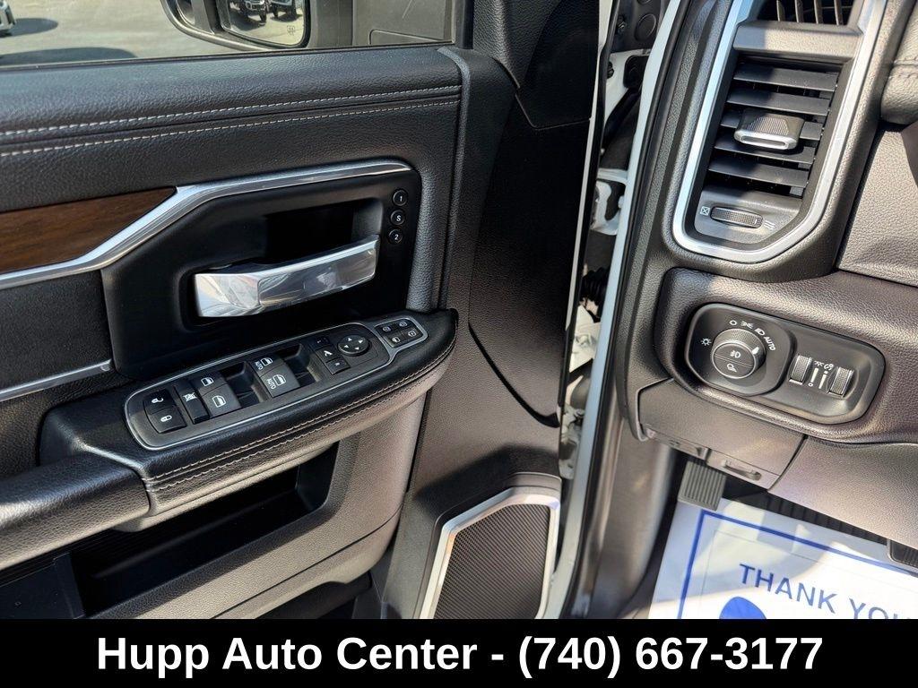 RAM 2500 Laramie 4x4 Crew Cab 6'4" Box 2023