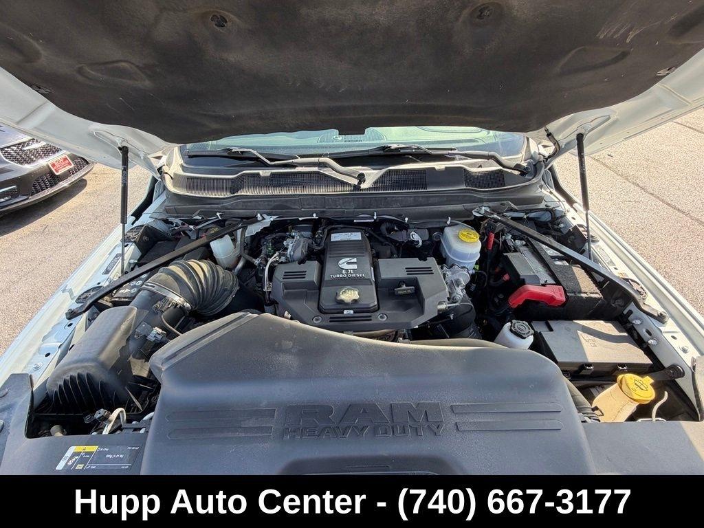 RAM 2500 Laramie 4x4 Crew Cab 6'4" Box 2023