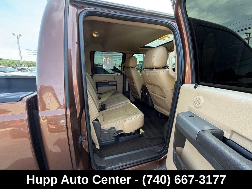 Ford Super Duty F-350 SRW 4WD Crew Cab 172" Lariat 2012