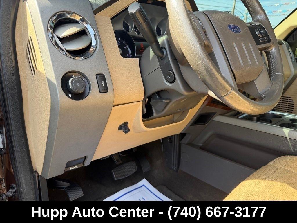 Ford Super Duty F-350 SRW 4WD Crew Cab 172" Lariat 2012