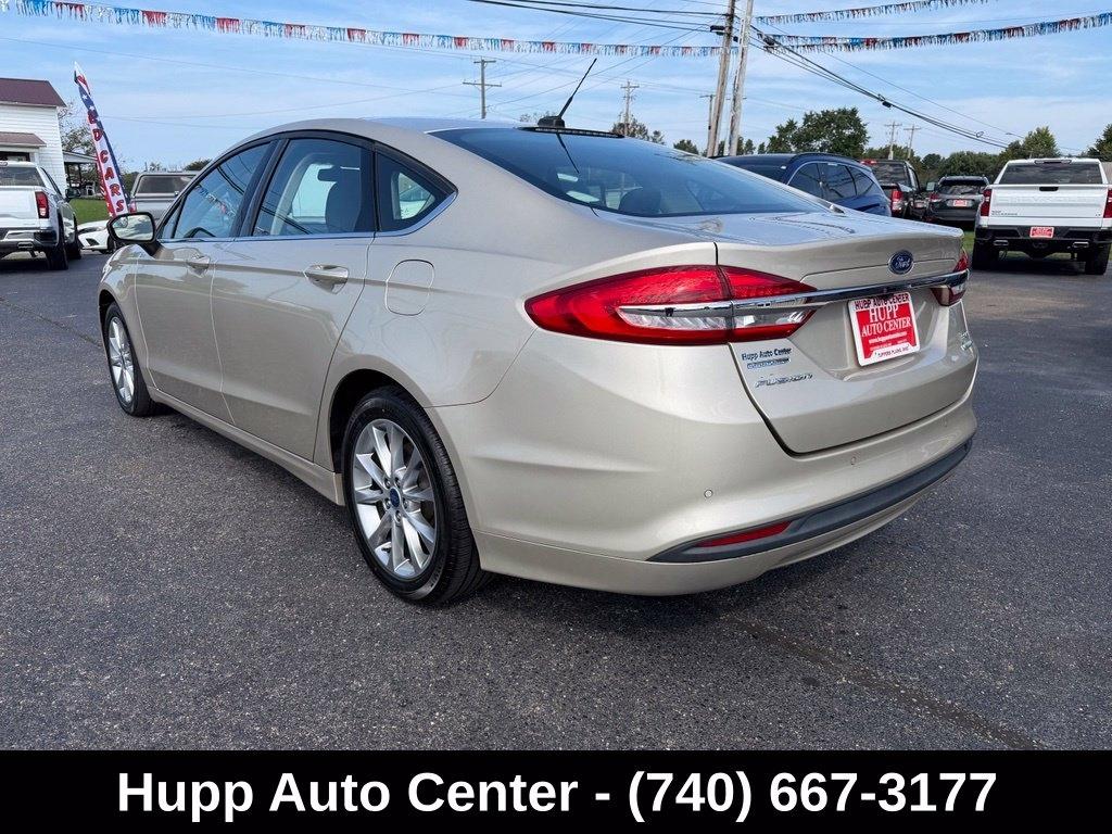 Ford Fusion SE FWD 2017