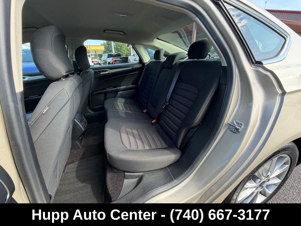 Ford Fusion SE FWD 2017