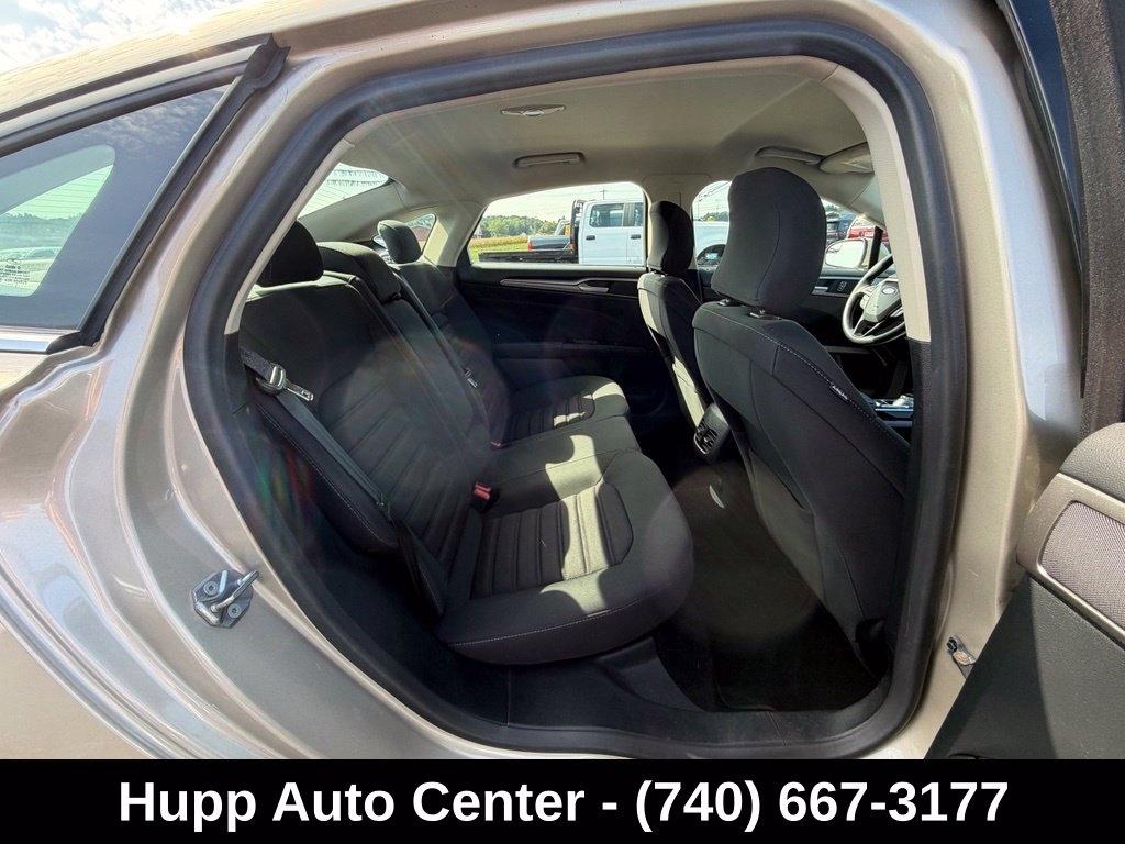 Ford Fusion SE FWD 2017