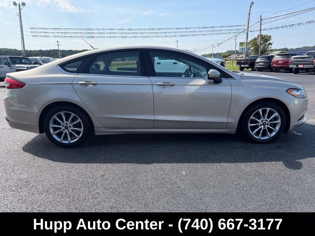 Ford Fusion SE FWD 2017