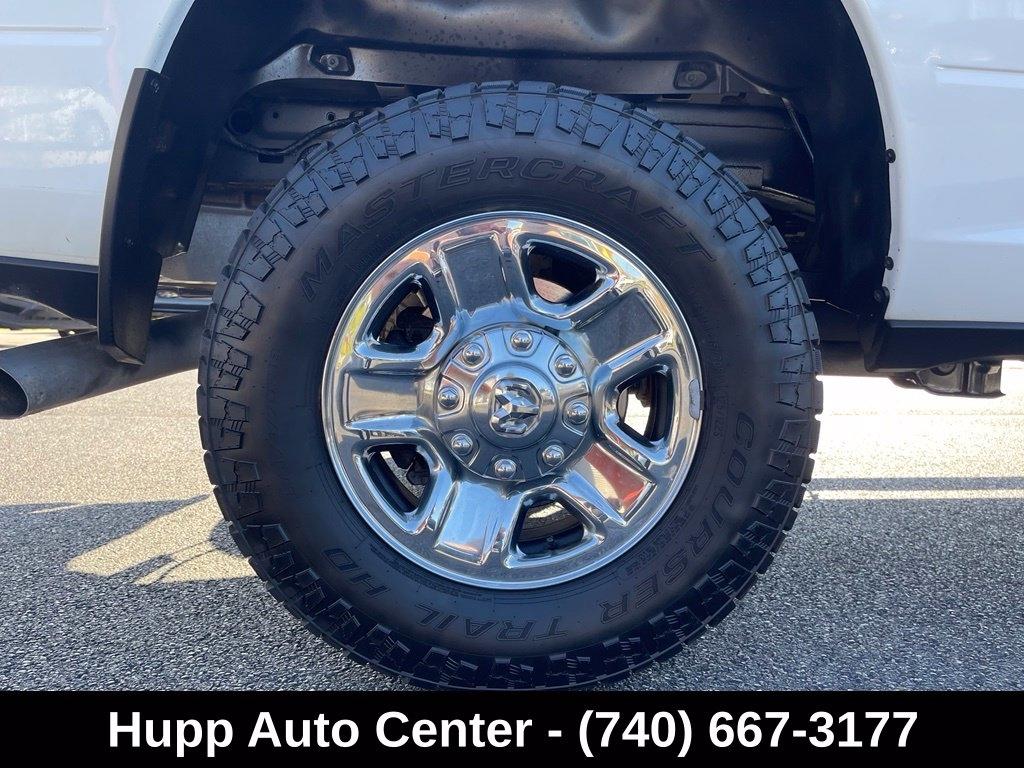 RAM 2500 Tradesman 4x4 Crew Cab 6'4" Box 2022