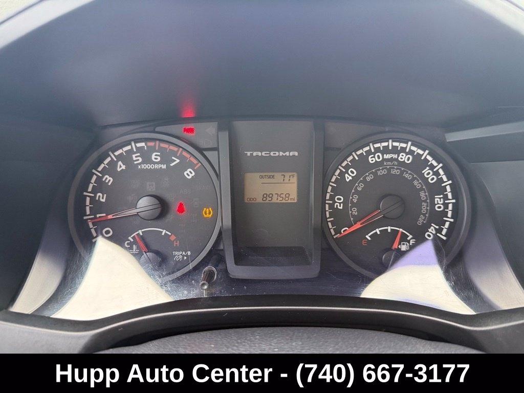 Toyota Tacoma SR5 Access Cab 6' Bed I4 4x4 AT (Natl) 2017