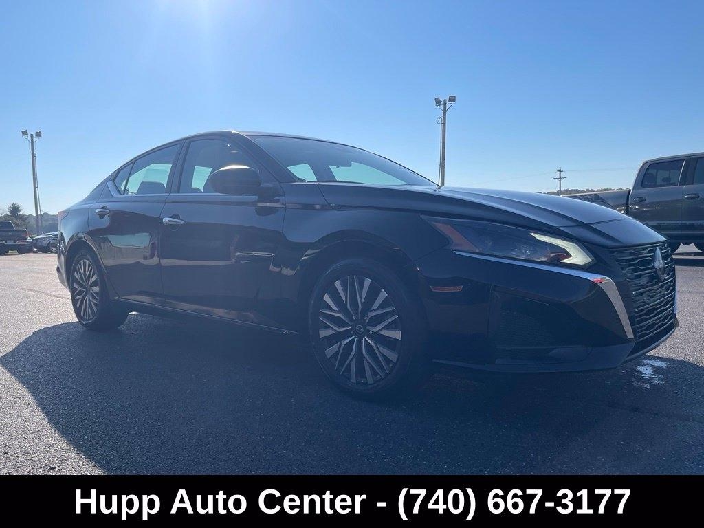 Nissan Altima 2.5 SV Sedan 2024