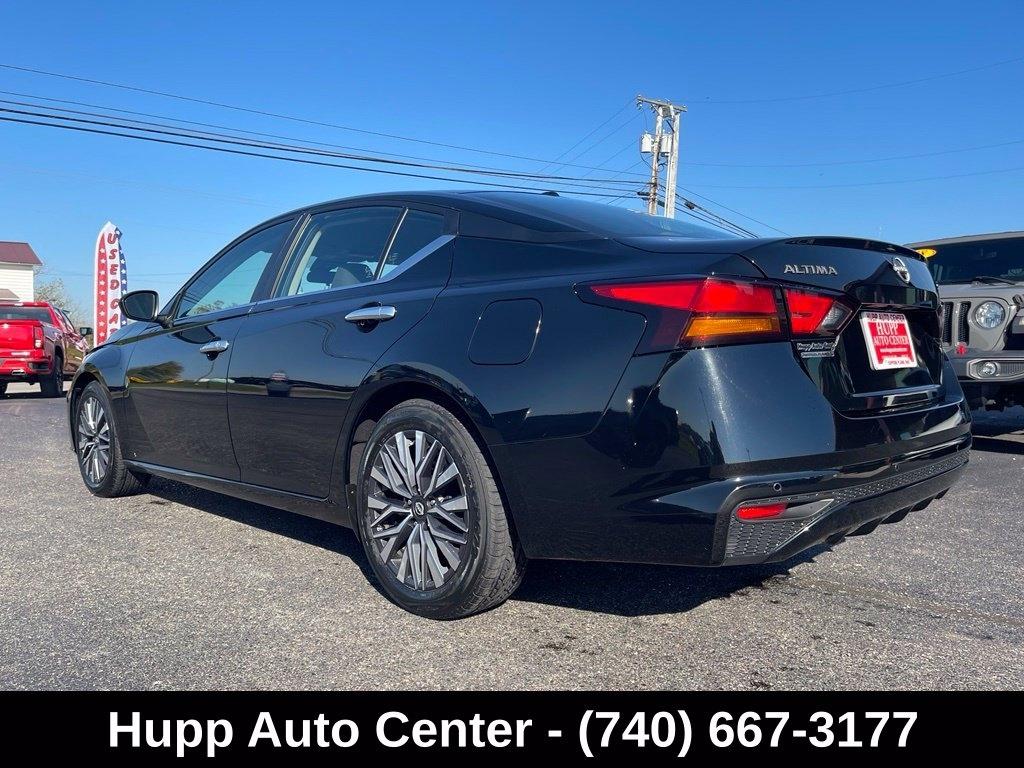 Nissan Altima 2.5 SV Sedan 2024