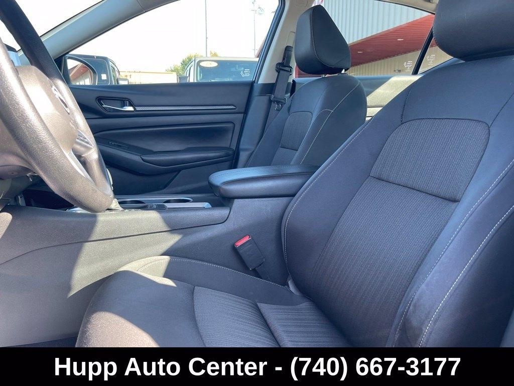 Nissan Altima 2.5 SV Sedan 2024