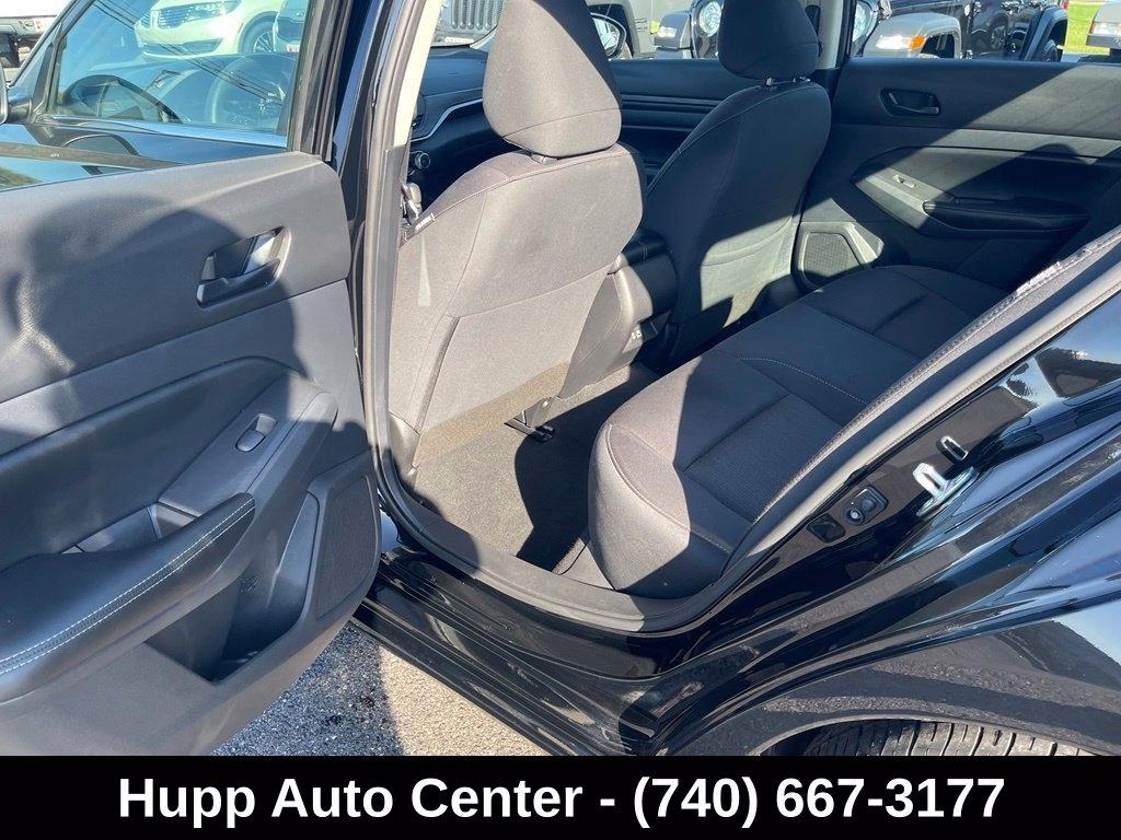 Nissan Altima 2.5 SV Sedan 2024