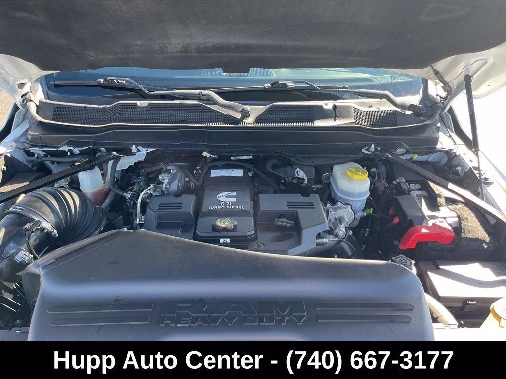 RAM 2500 Laramie 4x4 Crew Cab 6'4" Box 2023
